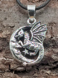 Anhänger 469 Drache im Mond - Silber