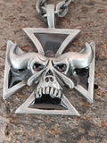 Anhänger 48 Eisernes Kreuz Schädel - Zinn