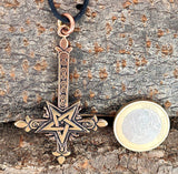 Anhänger 120 Kreuz - Bronze