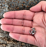 Om / Aum 121 mit Schlangenkette - Silber