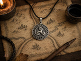 Triskele 328 mit Schlangenkette - Silber