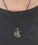 Anhänger 157 Wolf im Mond - Bronze