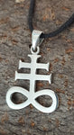 Leviathan Kreuz 403 mit Schlangenkette - Silber
