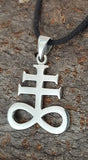 Leviathan Kreuz 403 mit Schlangenkette - Silber