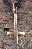 Anhänger 22 Kreuz - Bronze