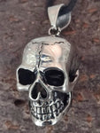 Anhänger 85 A Totenkopf - Edelstahl