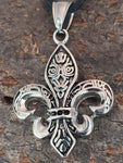 Fleur-de-Lis 15 B mit Panzerkette - Edelstahl