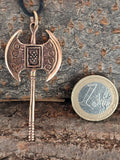 Anhänger 37 Axt - Bronze