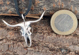 Stier 14 mit Schlangenkette - Silber