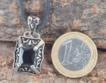 Anhänger 124 schwarzer Stein - Edelstahl