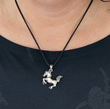 Pferd 06 mit Schlangenkette - Silber