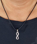 Unendlichkeitszeichen 258 mit Schlangenkette - Silber