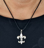 Fleur-de-Lis 184 mit Schlangenkette - Silber